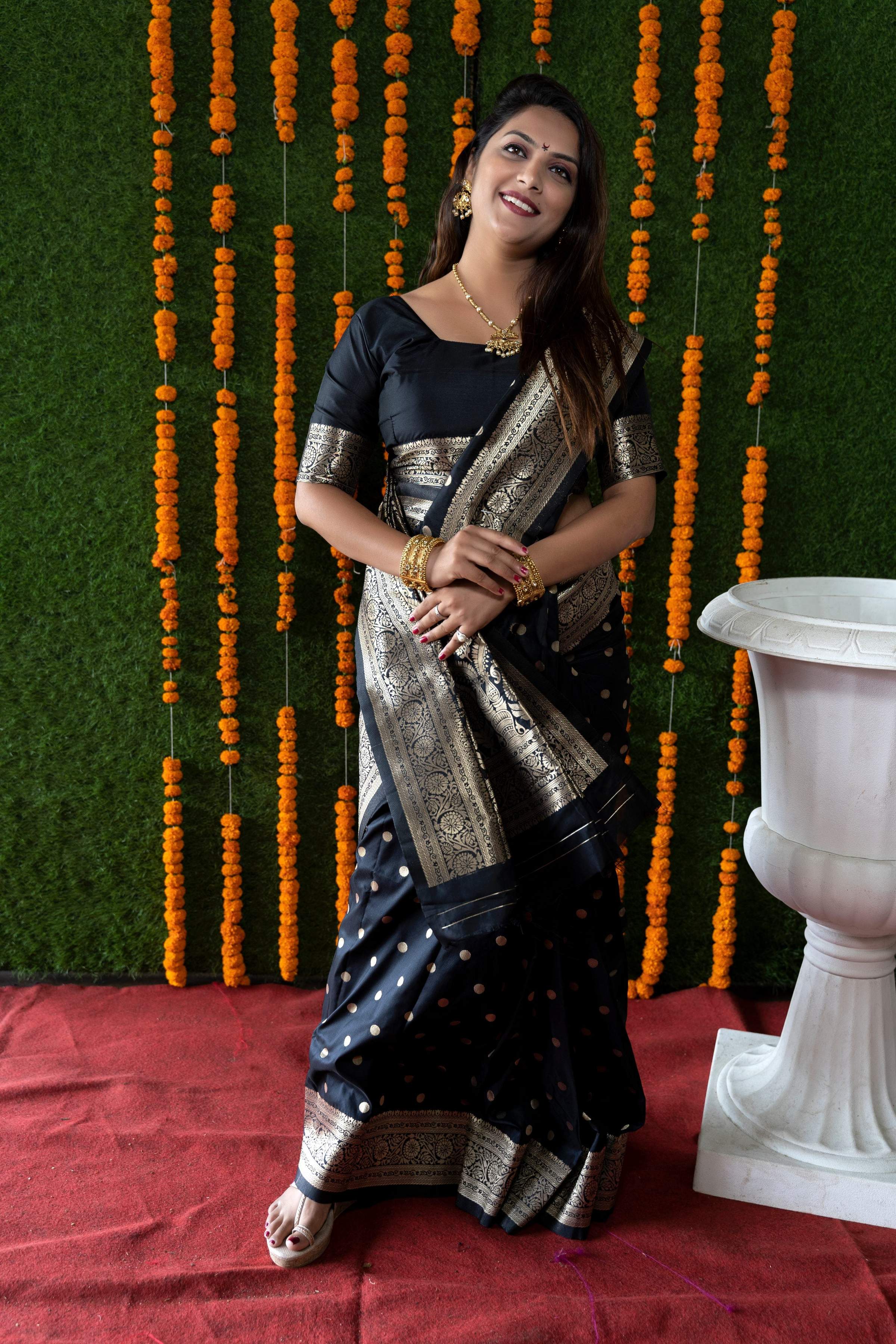 Jyoti Fashion Women's Black Handloom Banarasi Silk Zari Woven Saree with Blouse - Distacart