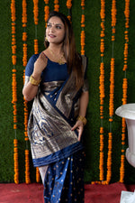 Thumbnail for Jyoti Fashion Women's Navy Blue Handloom Banarasi Silk Zari Woven Saree with Blouse - Distacart