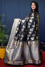 Thumbnail for Jyoti Fashion Women's Black Handloom Banarasi Silk Zari Woven Saree with Blouse - Distacart