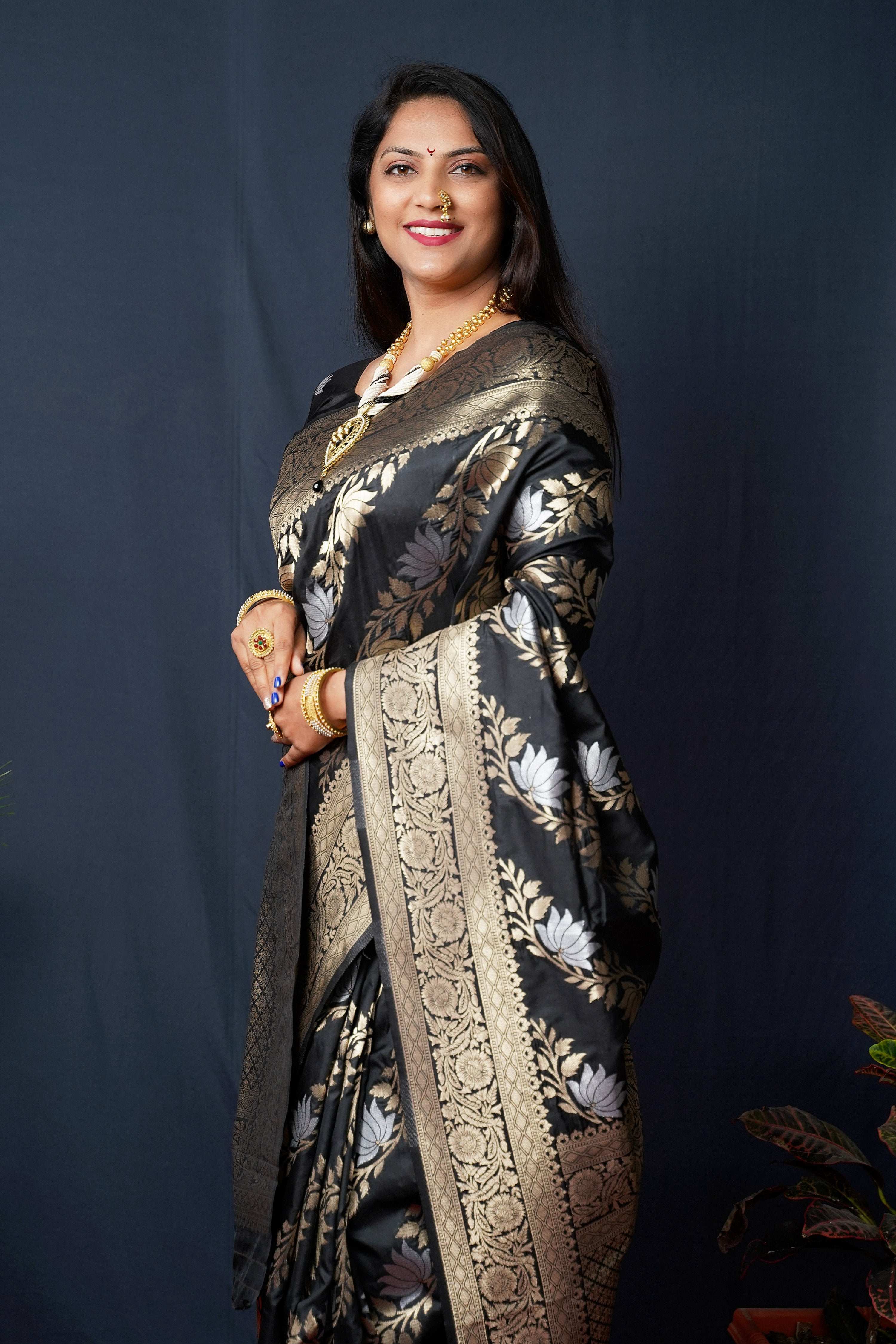 Jyoti Fashion Women's Black Handloom Banarasi Silk Zari Woven Saree with Blouse - Distacart