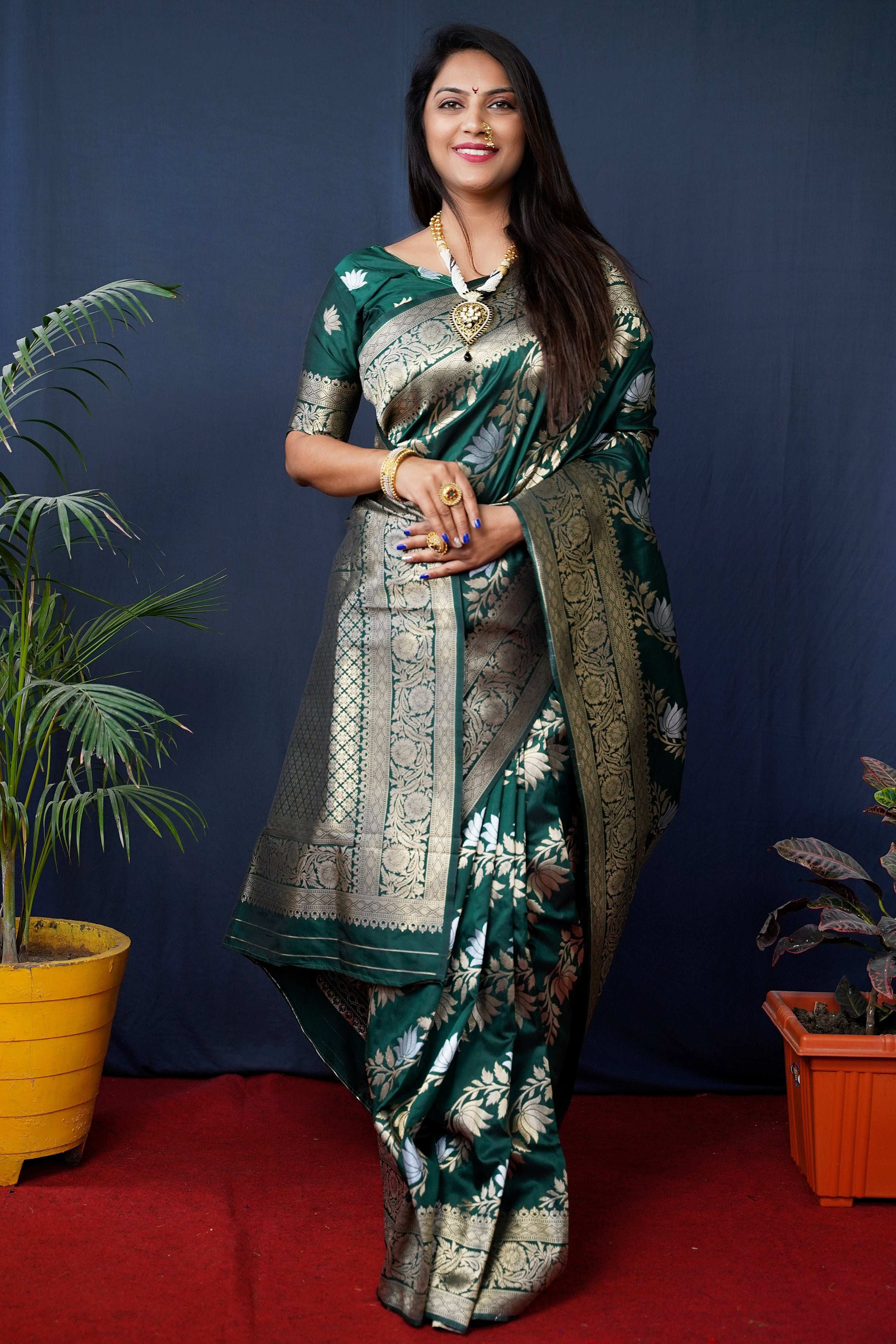 Jyoti Fashion Women's Green Handloom Banarasi Silk Zari Woven Saree with Blouse - Distacart