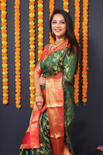 Thumbnail for Jyoti Fashion Women's Green Kanchipuram Silk Zari Woven Saree with Blouse - Distacart