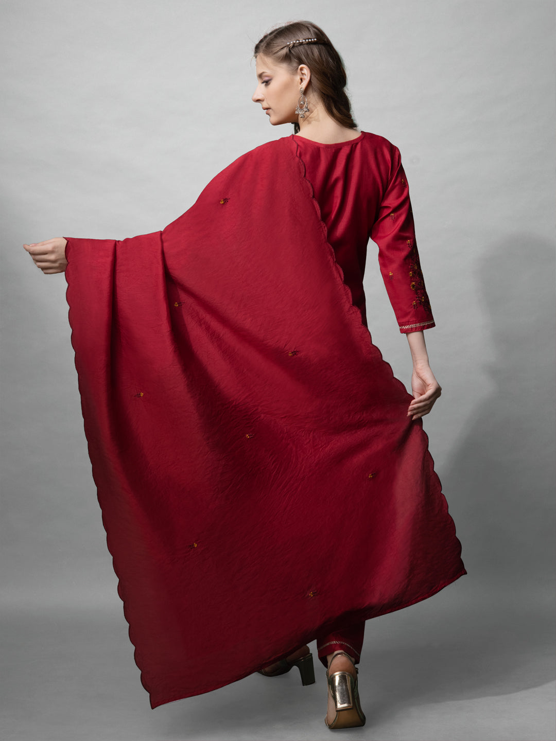 Jyoti Fashion Women's Maroon Cotton Blend Embroidered Kurta Set - Distacart