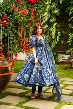 Thumbnail for Jyoti Fashion Women's Navy Blue Tabby Silk Heavy Digital Printed Kurta Set - Distacart