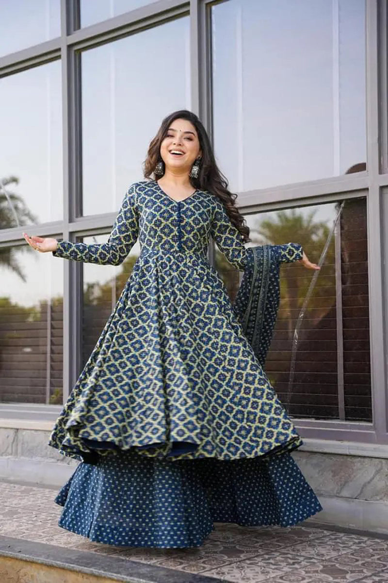 Jyoti Fashion Women's Blue Cotton Silk Heavy Digital Printed Kurta Set - Distacart