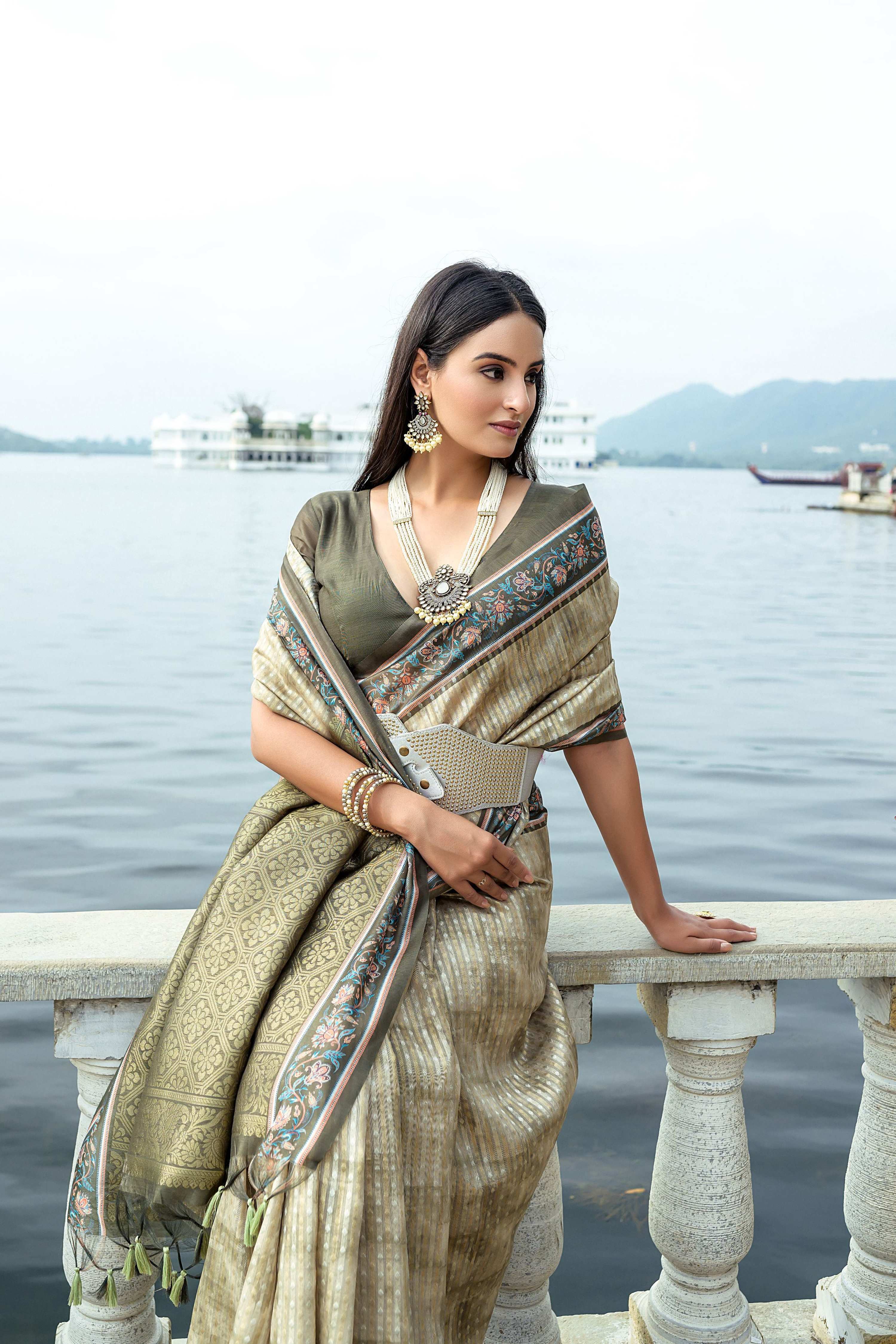 Jyoti Fashion Women's Mehendi Soft Silk Zari Woven Traditional Saree with Blouse - Distacart