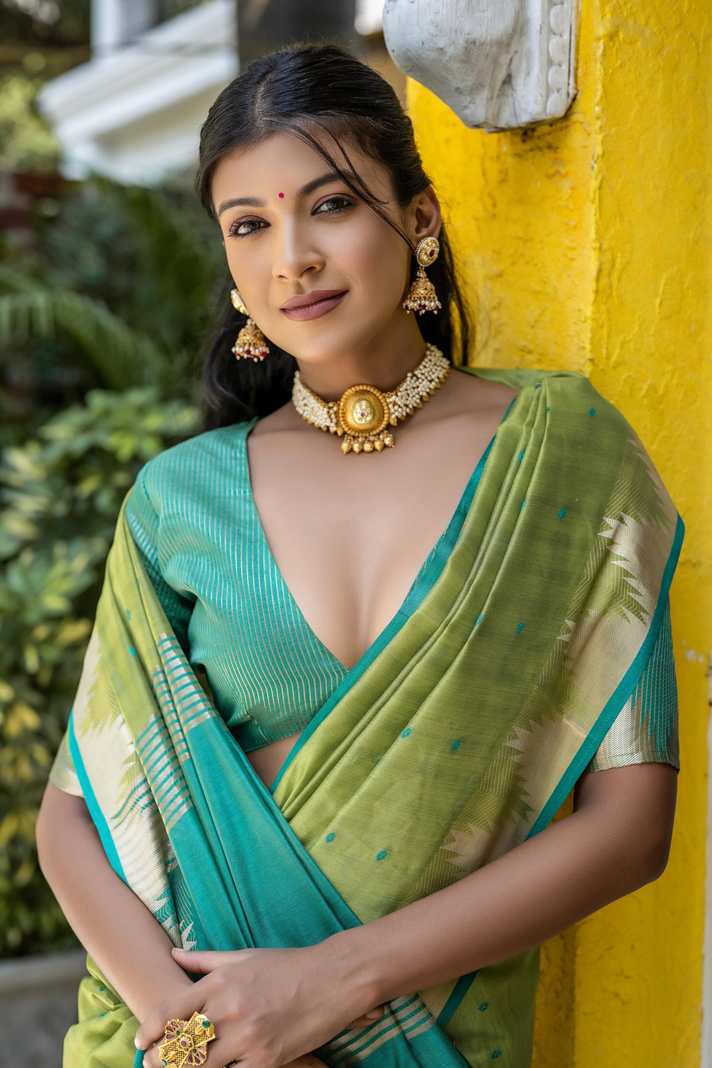 Jyoti Fashion Women's Green Tussar Silk Temple Border with Zari Lining Traditional Saree with Blouse - Distacart