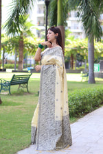 Thumbnail for Jyoti Fashion Women's Cream Handloom Raw Silk Weaving Pallu Traditional Saree with Blouse - Distacart