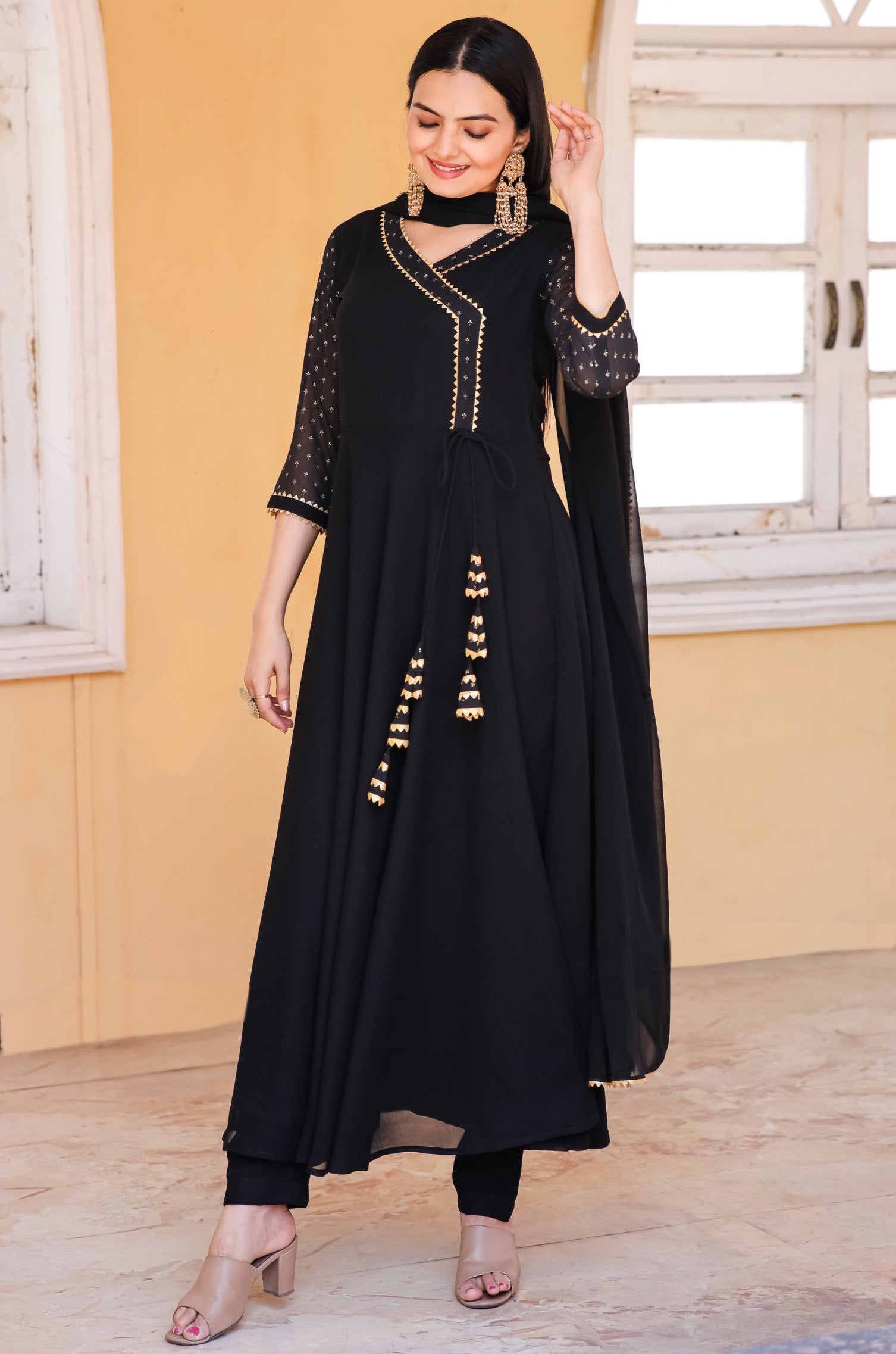 Jyoti Fashion Women's Black Georgette Foil Printed Gown with Dupatta Set - Distacart