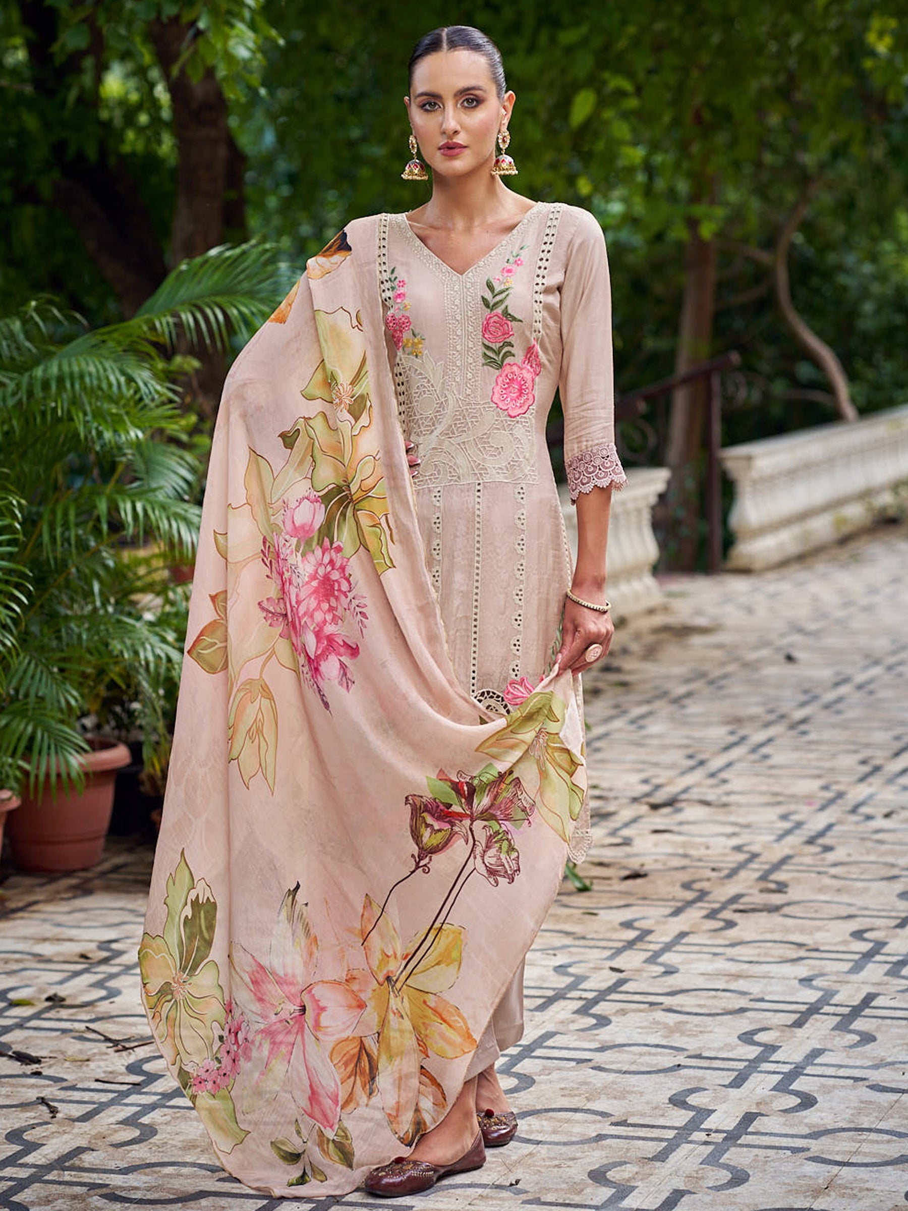 Jyoti Fashion Women's Beige Muslin Resham Thread with Jari & Cut Work Salwar Suit Set - Distacart