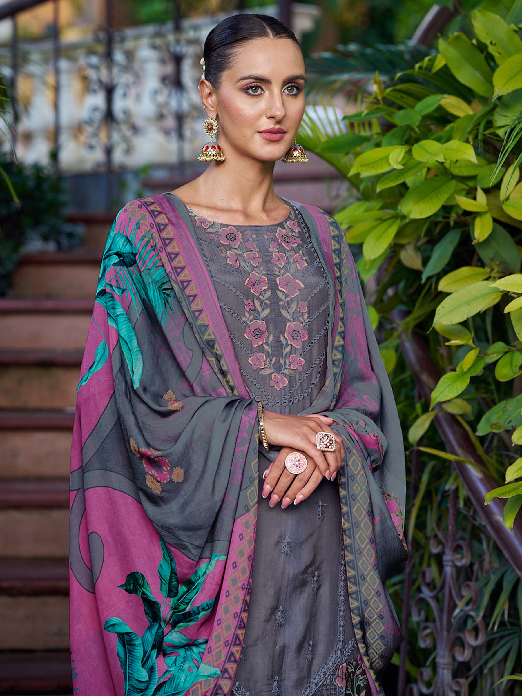 Jyoti Fashion Women's Grey Muslin Resham Thread with Jari & Cut Work Salwar Suit Set - Distacart