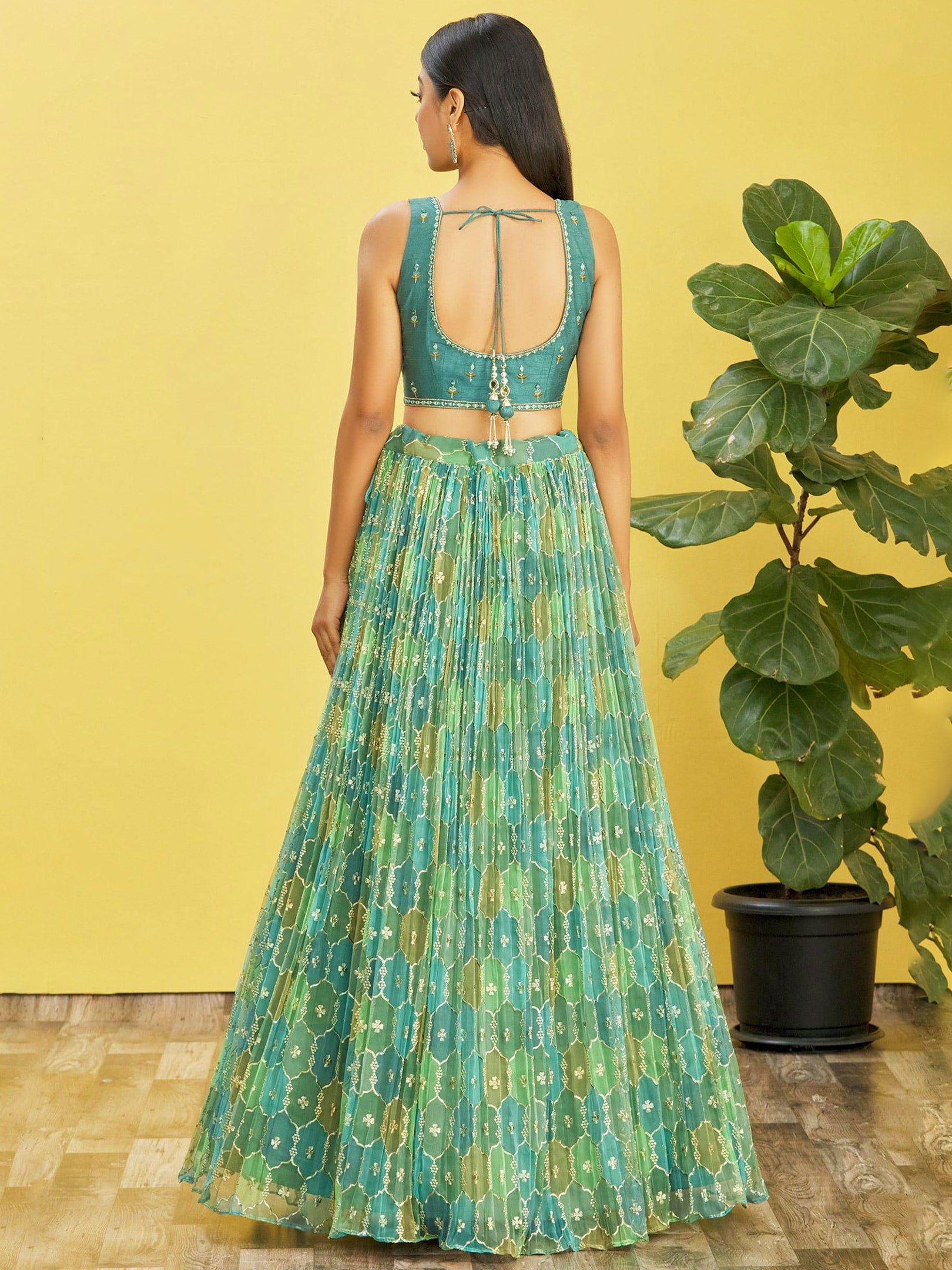 Jyoti Fashion Women's Green Organza Real Mirror with Sequins Thread Embroidered Lehenga Choli & Dupatta - Distacart