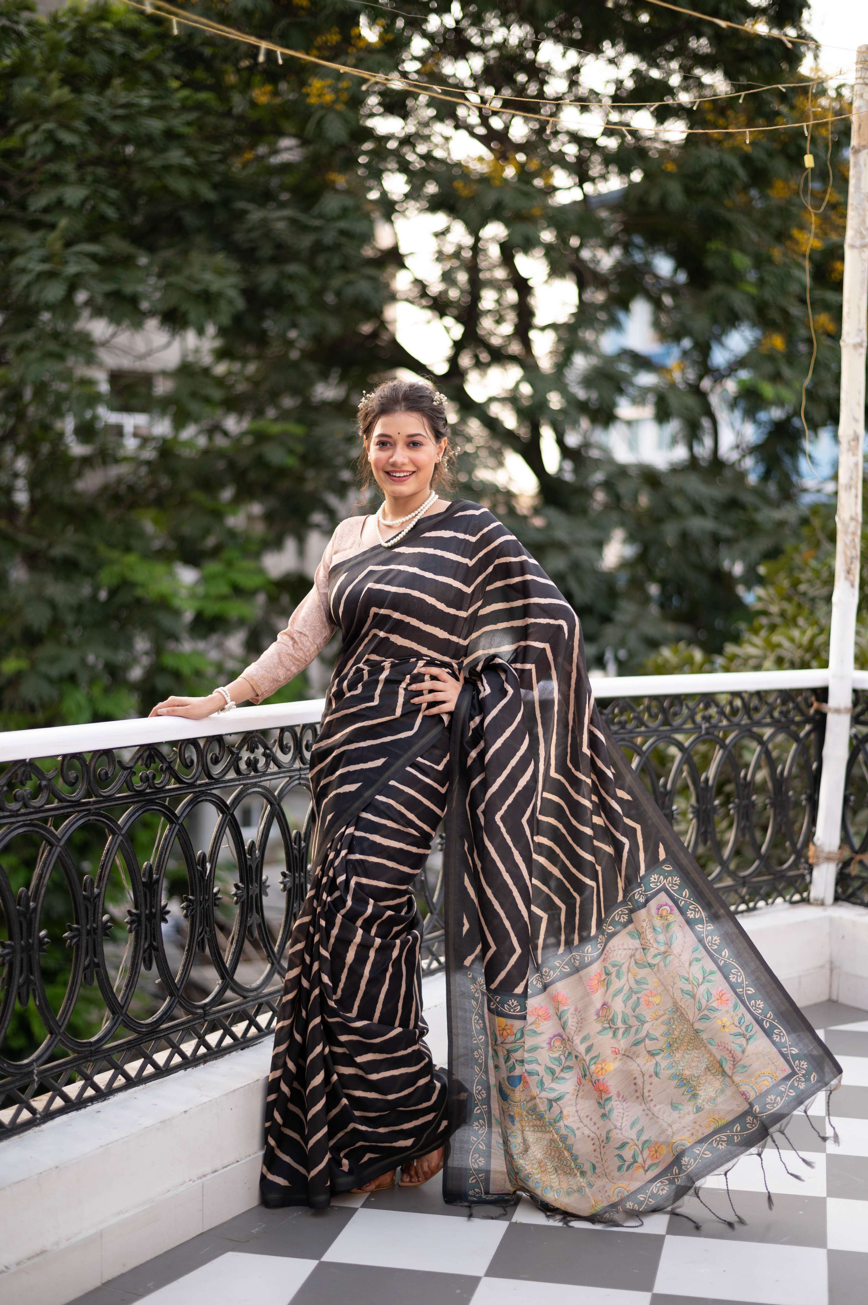 Jyoti Fashion Women's Black Tussar Silk Leheriya Print with Zari Border Saree with Blouse - Distacart