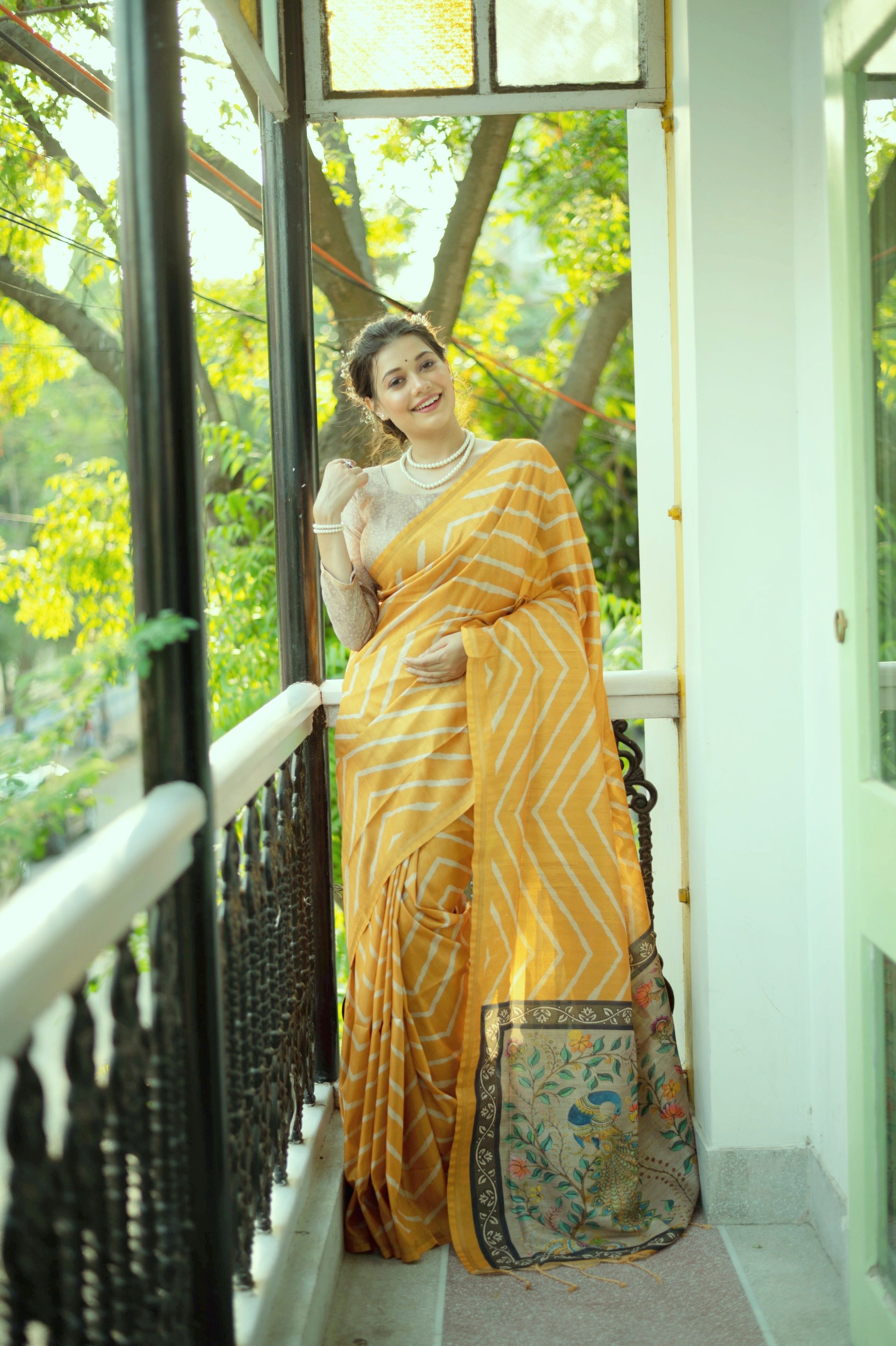Jyoti Fashion Women's Yellow Tussar Silk Leheriya Print with Zari Border Saree with Blouse - Distacart