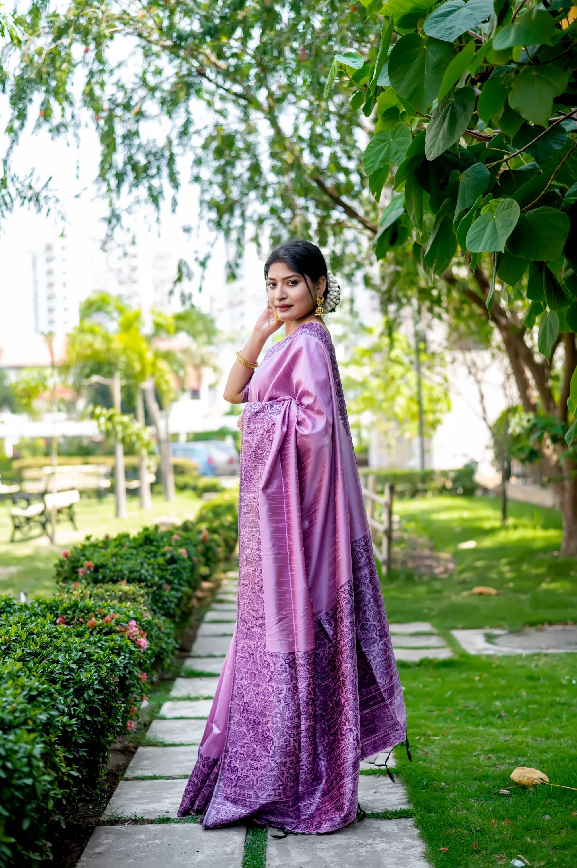 Jyoti Fashion Women's Purple Handloom Raw Silk Weaving Designer Saree with Blouse
