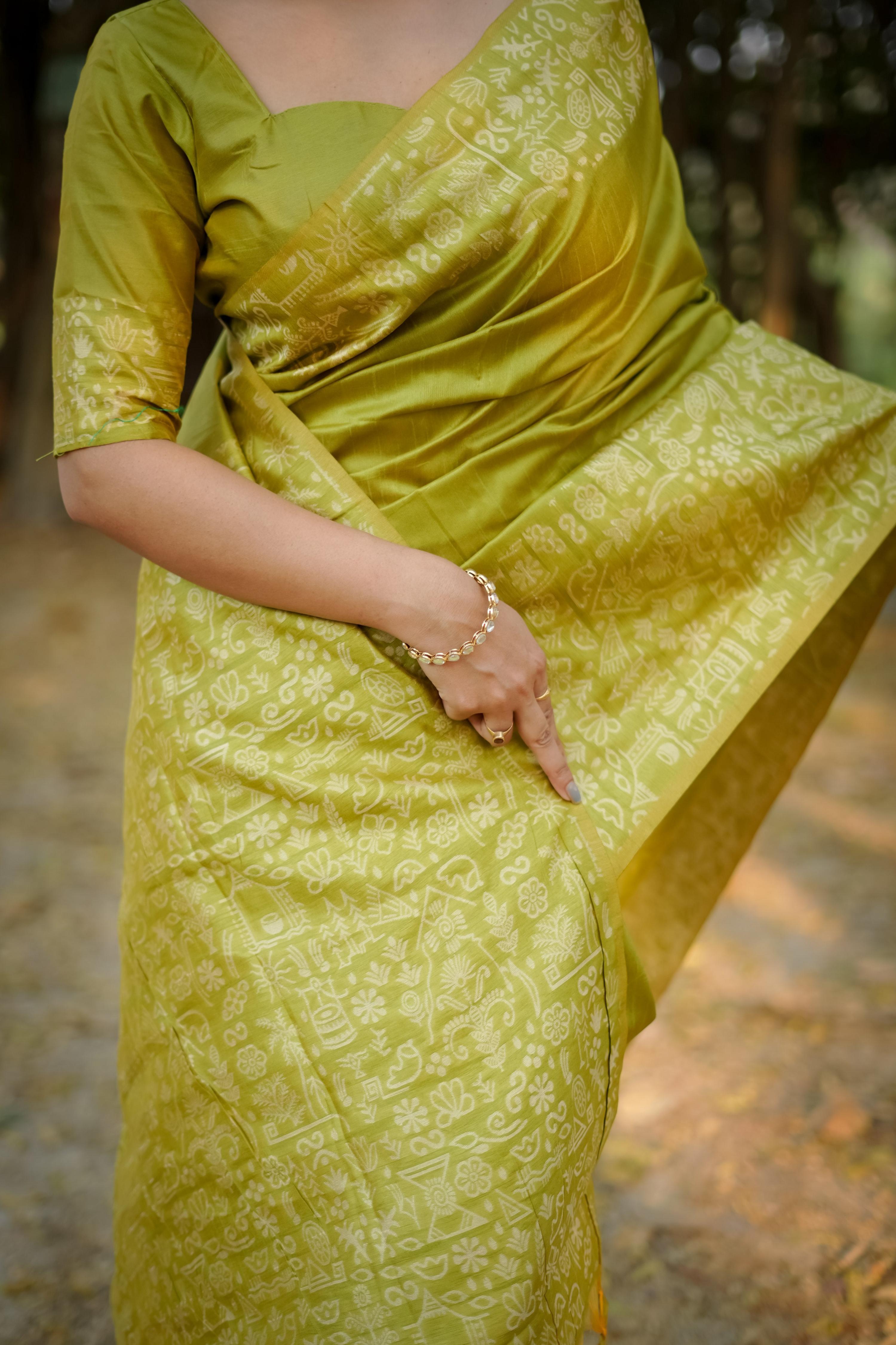 Jyoti Fashion Women's Mehendi Handloom Raw Silk Weaving Designer Saree with Blouse