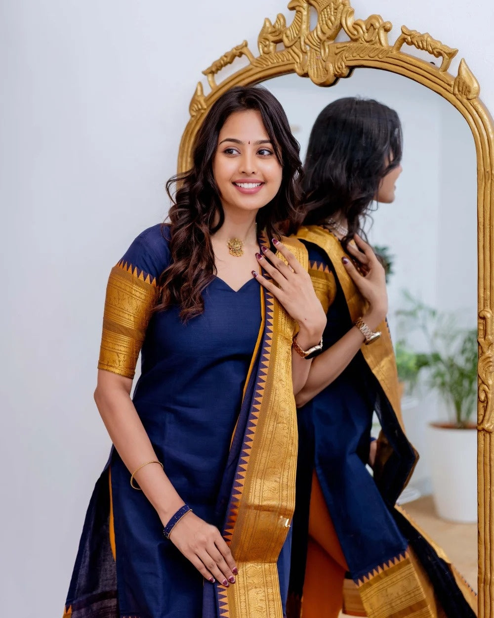Jyoti Fashion Women's Navy Blue Kanchi Cotton Zari Woven Designer Kurti with Dupatta