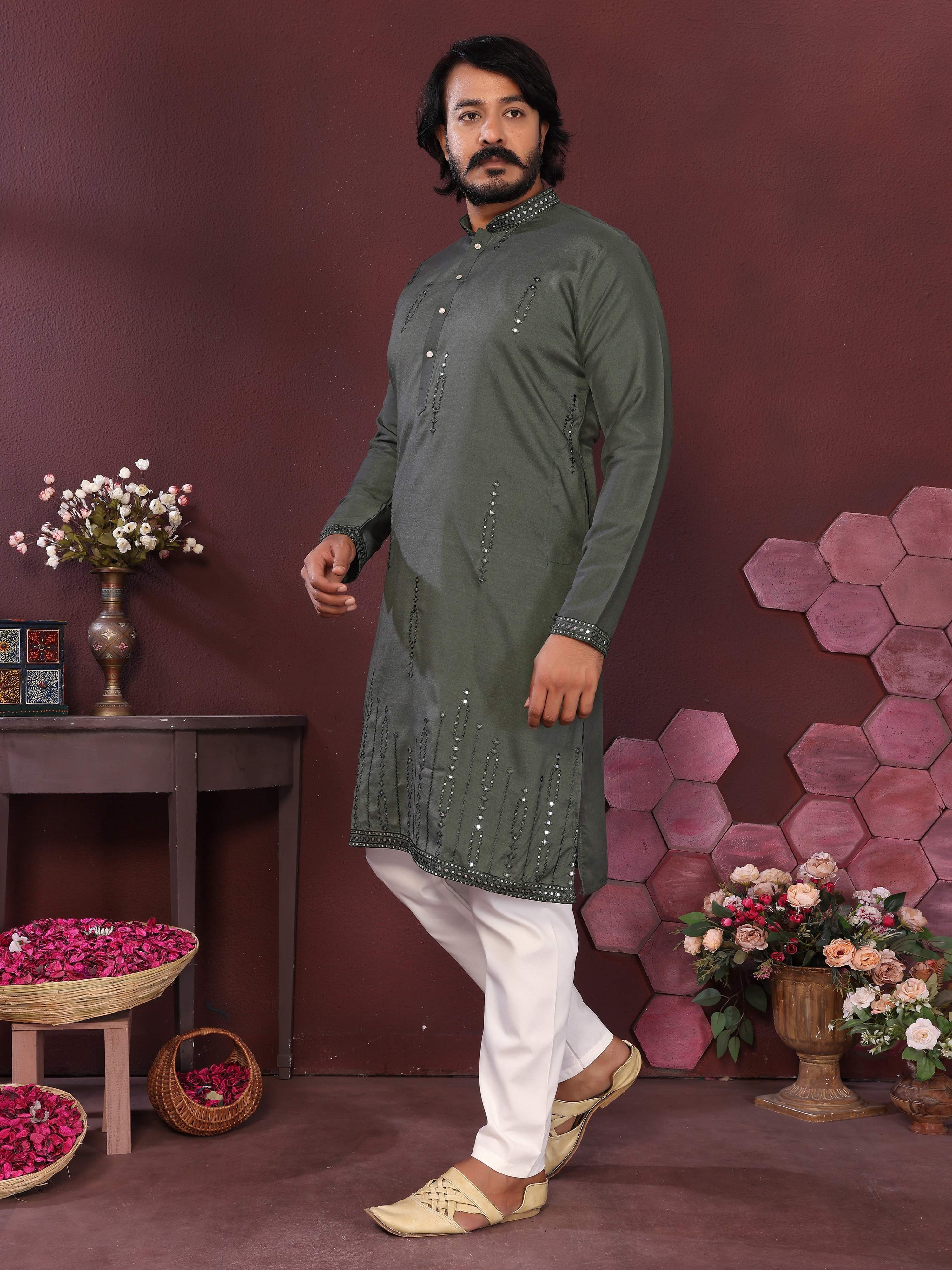 Jyoti Fashion Men's Green Mirror Embroidery Kurta with Pajama