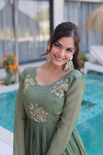 Thumbnail for Jyoti Fashion Sea Green Silver Crunchy Beads Embroidered Anarkali Set - Distacart