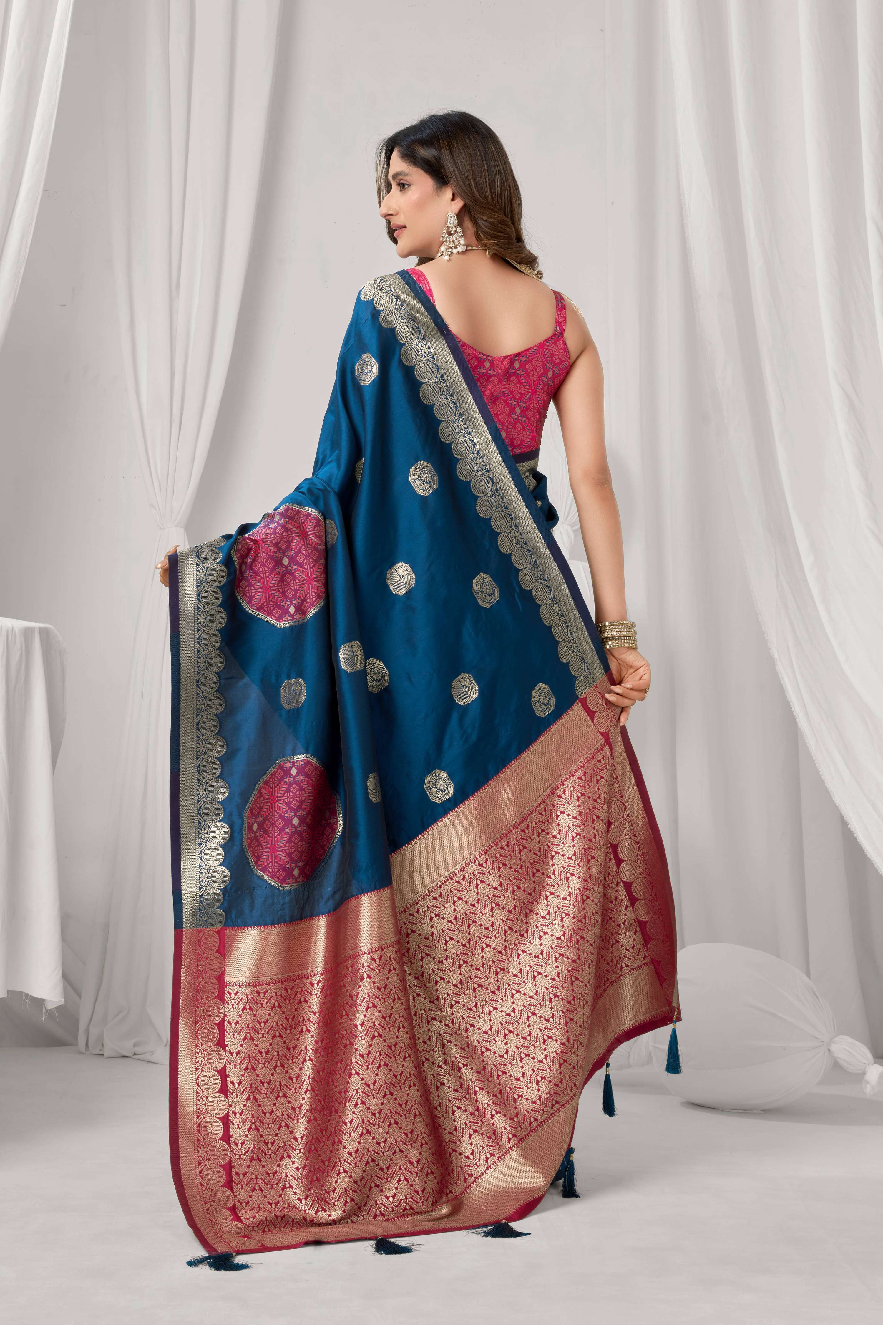 Jyoti Fashion Women's Blue Soft Silk Zari Woven Saree with Blouse - Dista