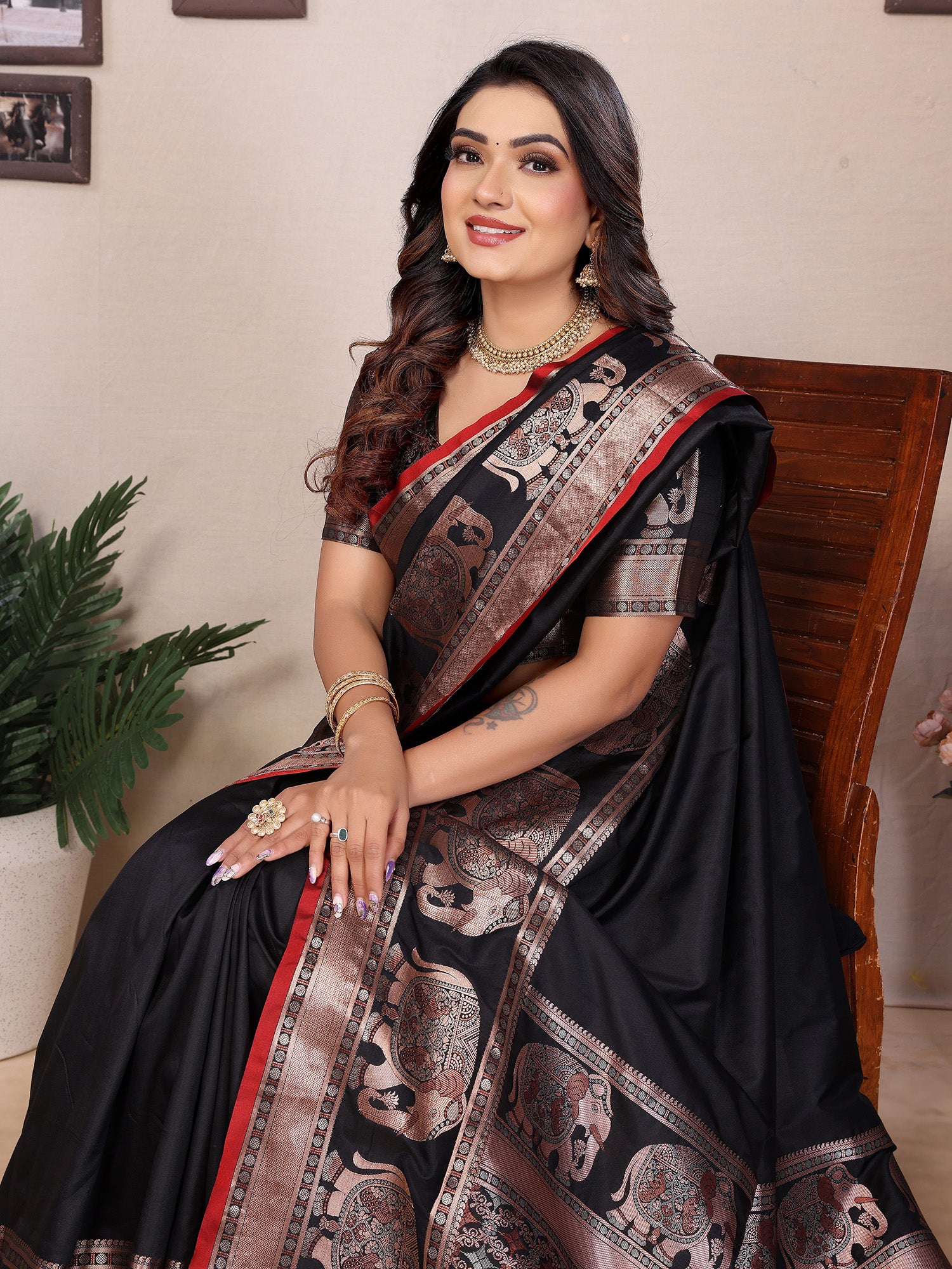 Elora Black Soft Silk Solid Self Jacquard Weaving Banarasi Saree - Dista