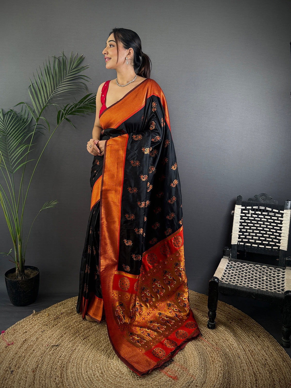 Elora Black Soft Silk Nath Meenakari Zari Work Paithani Saree