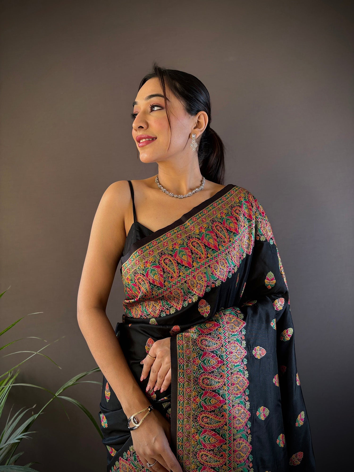 Elora Black Silk Meena Weaving Pashmina Work Kashmiri Saree - Dista