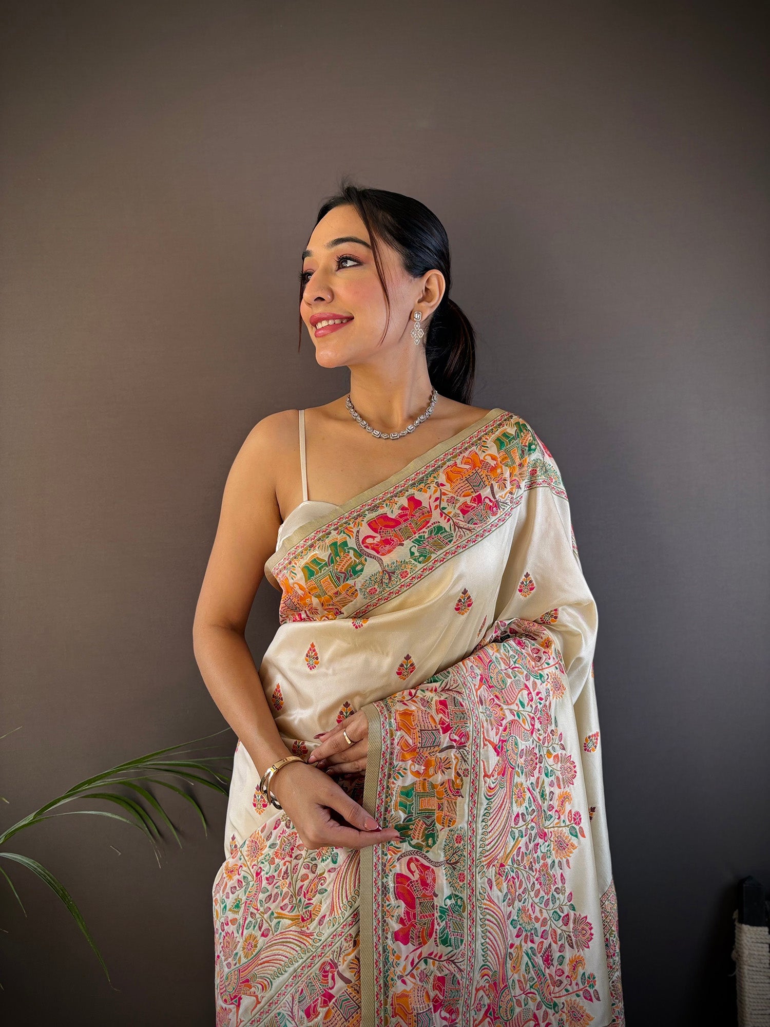 Elora White Silk Meena Weaving Pashmina Work Kashmiri Saree - Dista