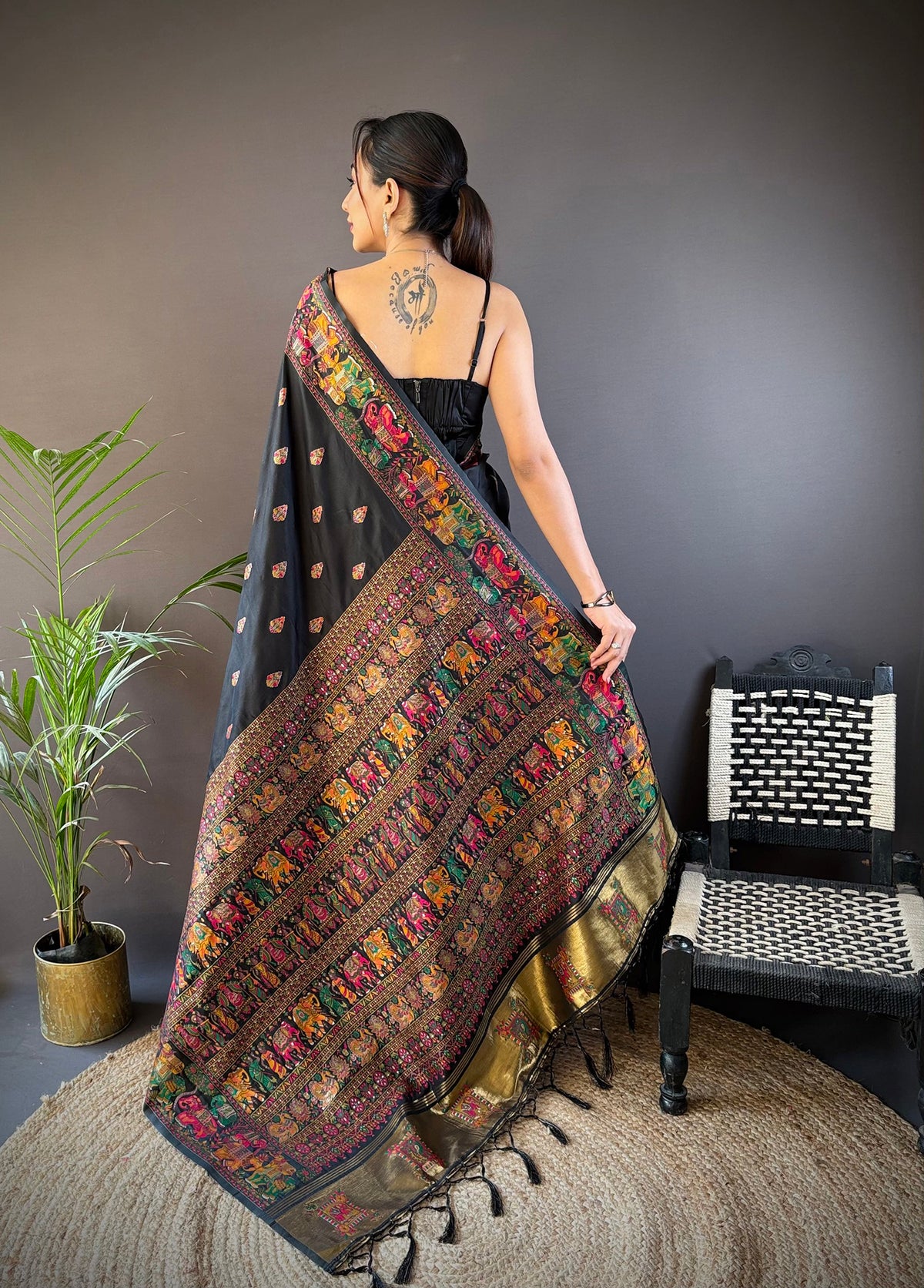 Elora Black Silk Meena Weaving Pashmina Work Kashmiri Saree - Dista