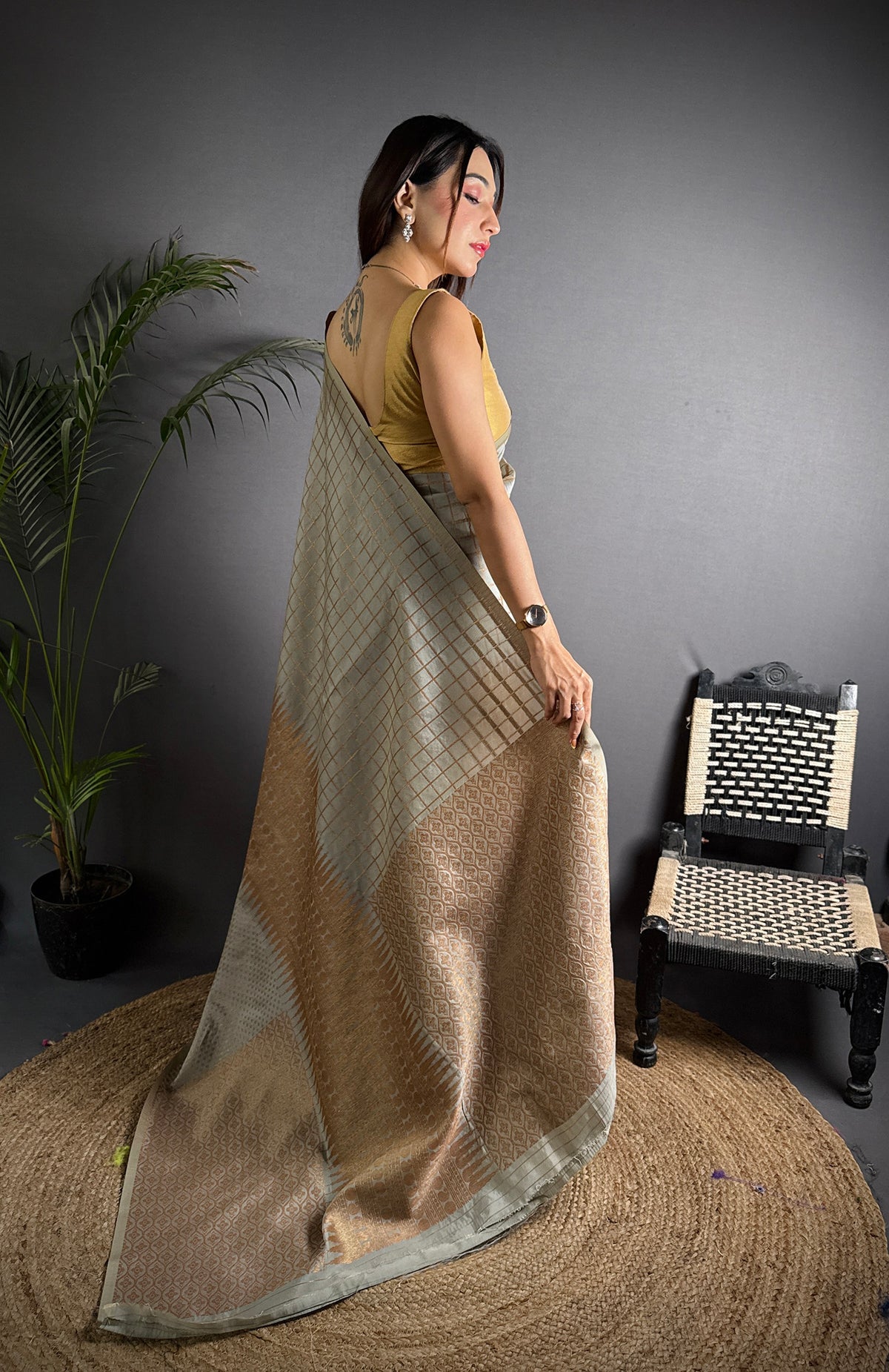 Elora Grey Soft Lichi Silk Banarasi Khicha Zari Work Saree - Dista