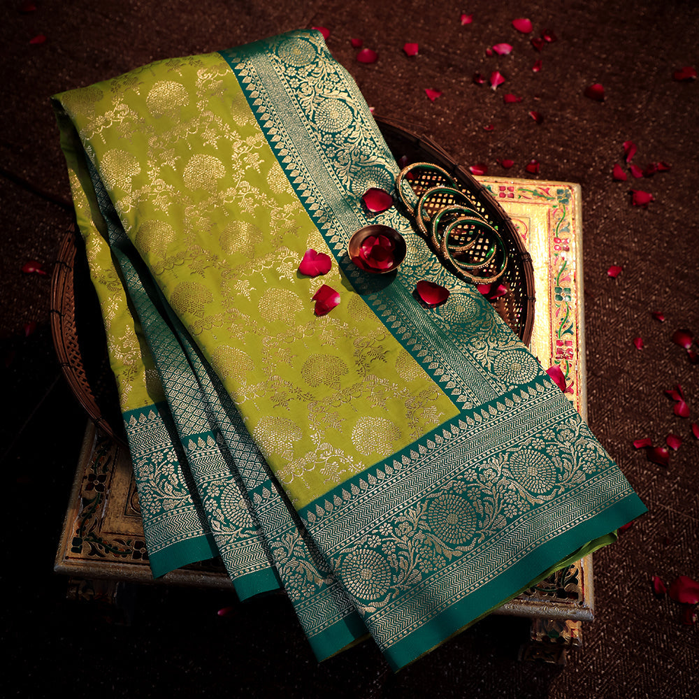 NOZ2TOZ Women Green Kanjiwaram Silk Saree - Distacart