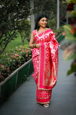 Thumbnail for NOZ2TOZ Women Pink Katan Silk Saree - Distacart