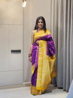 Thumbnail for NOZ2TOZ Women Red Soft Silk Saree - Distacart