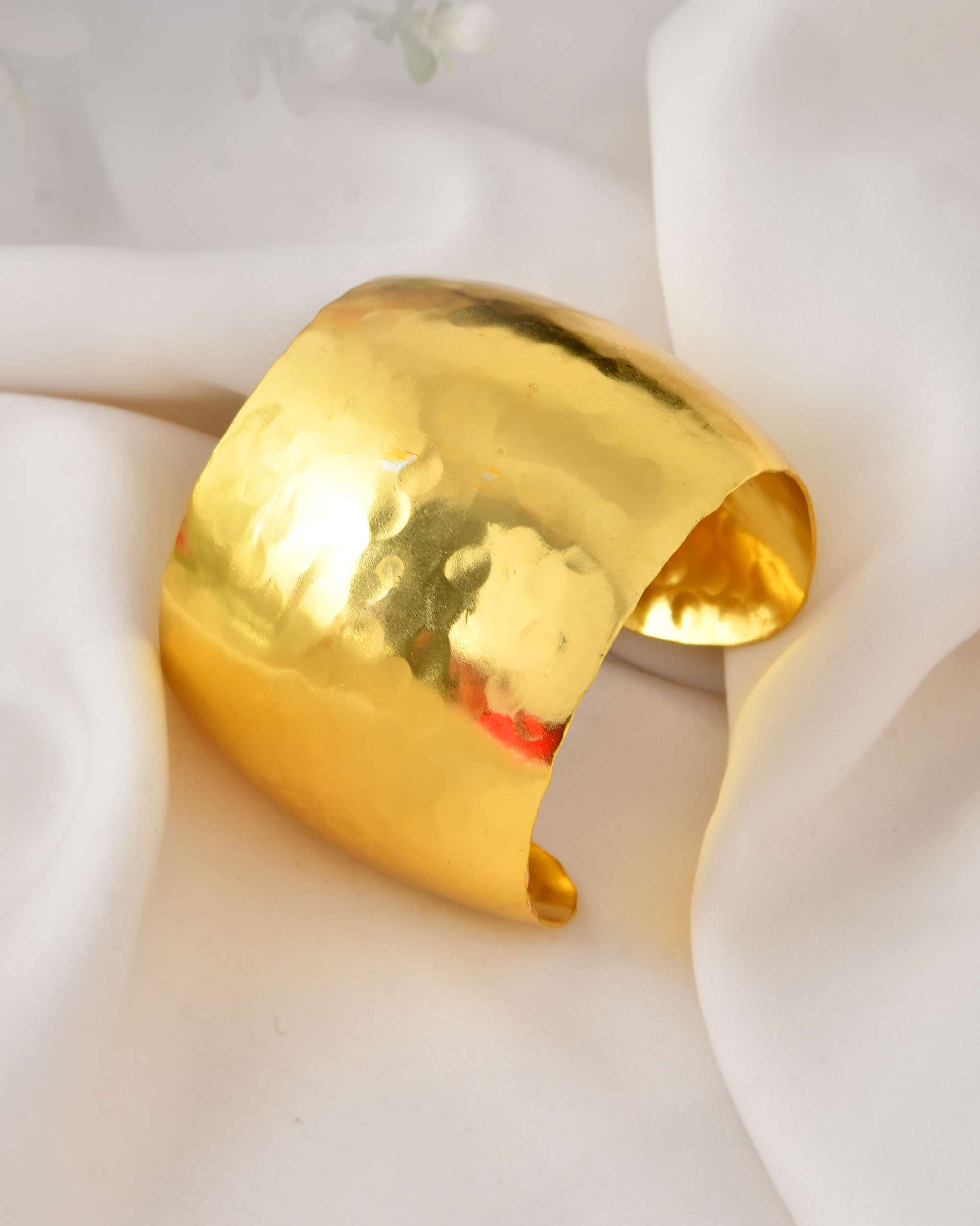 Shop Indian Bangles Online - Traditional Bangles & Bracelets