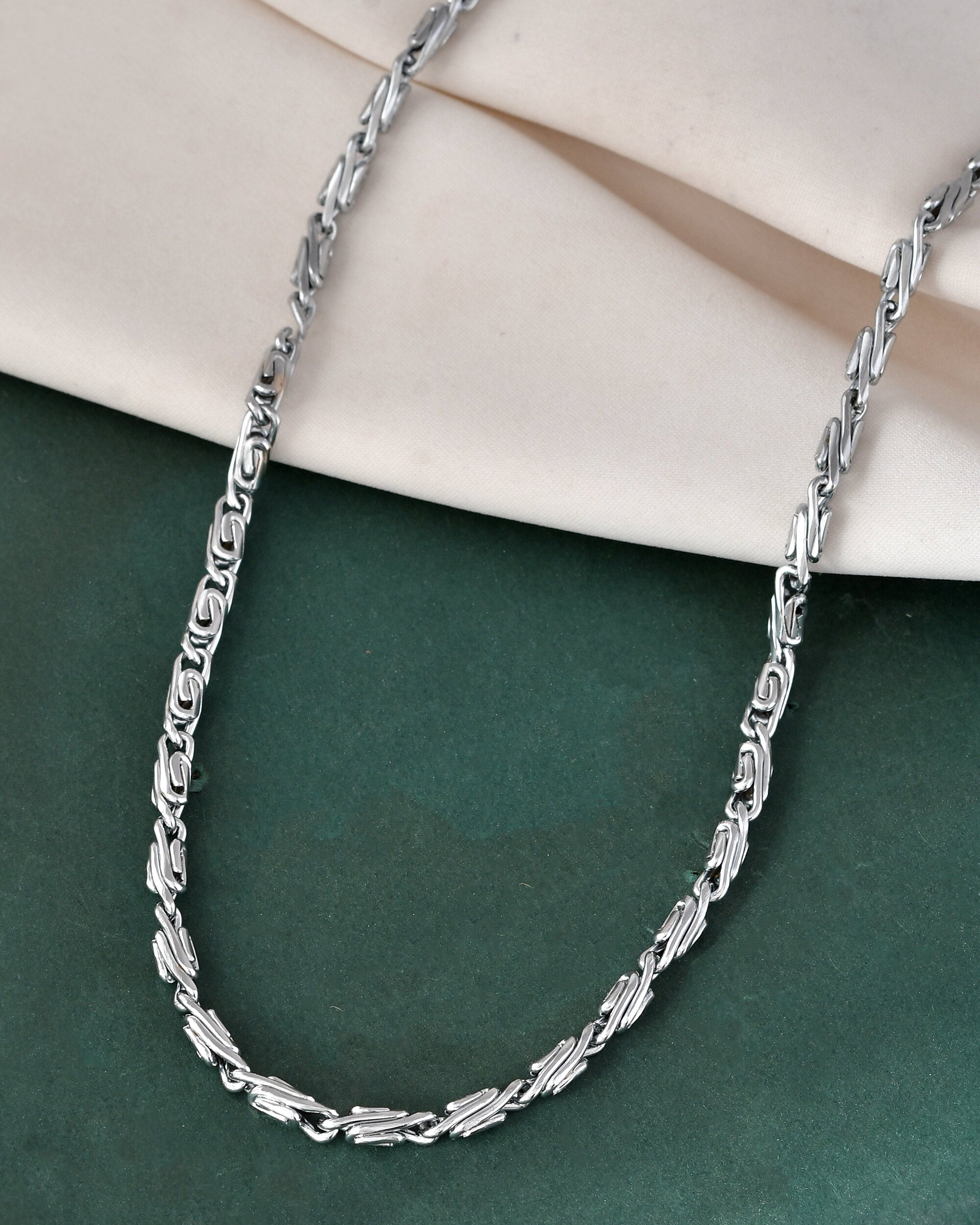 Jewels Nest Men's Silver-Tone Stainless Steel Self-Design Link Chain - Distacart