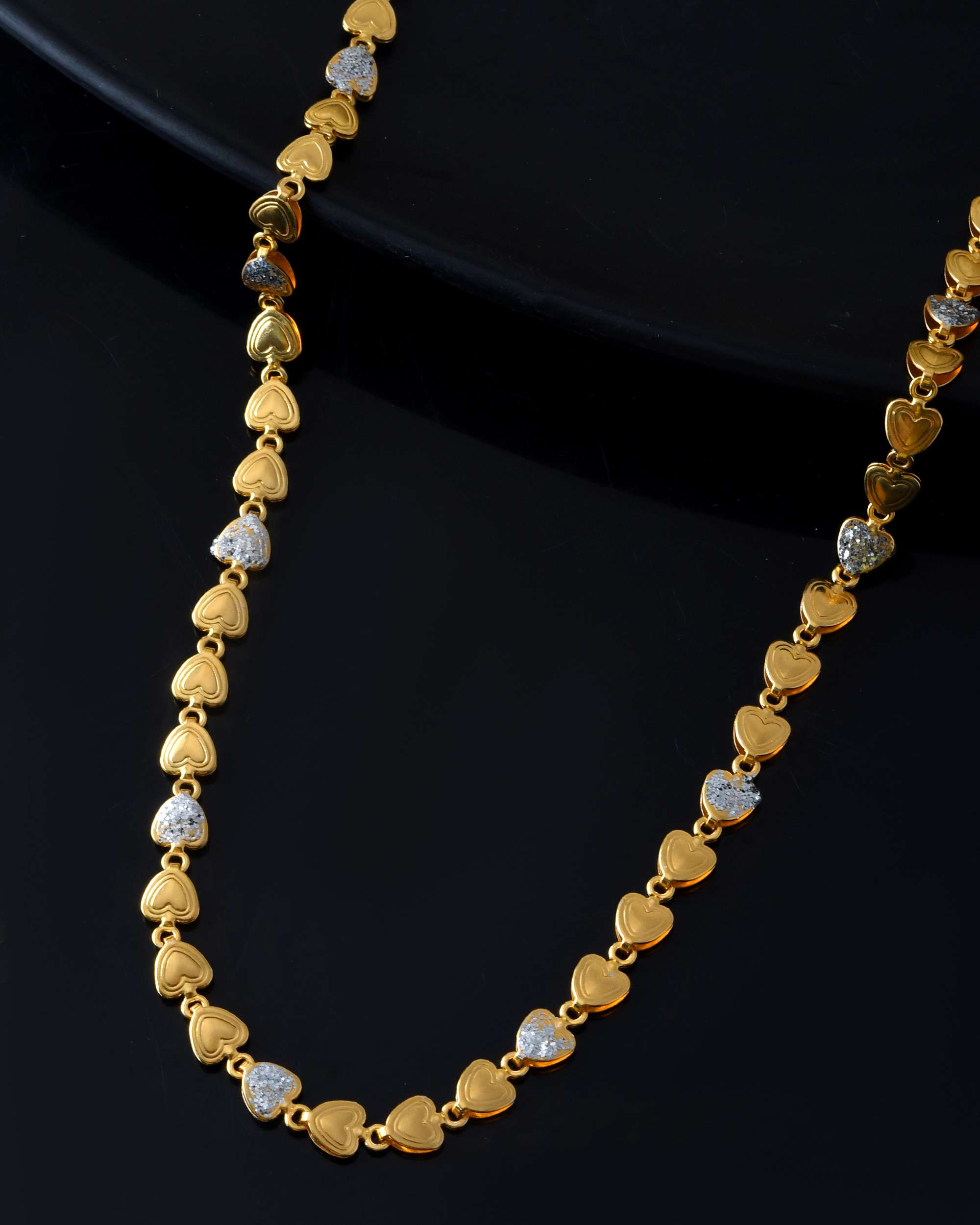 Jewels Nest Gold-Toned Love Motif Chain with Diamond-Like Detailing