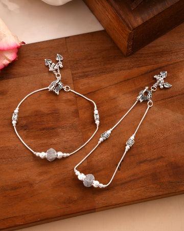 Jewels Nest Oxidised Silver Beaded Adjustable Anklet With Leaf Charm - Distacart