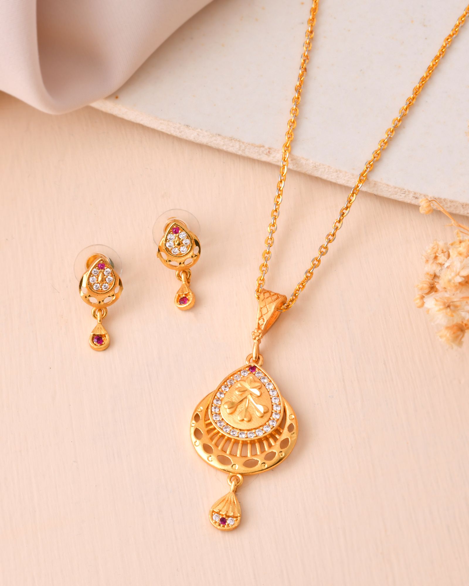 Jewels Nest Gold Finish Teardrop Pendant Necklace Set With Stone Stud Earrings For Women - Distacart