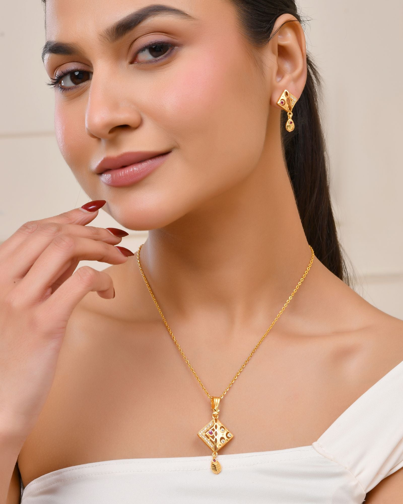 Jewels Nest Gold-Plated Square Pendant Necklace Set With Matching Earrings For Women - Distacart