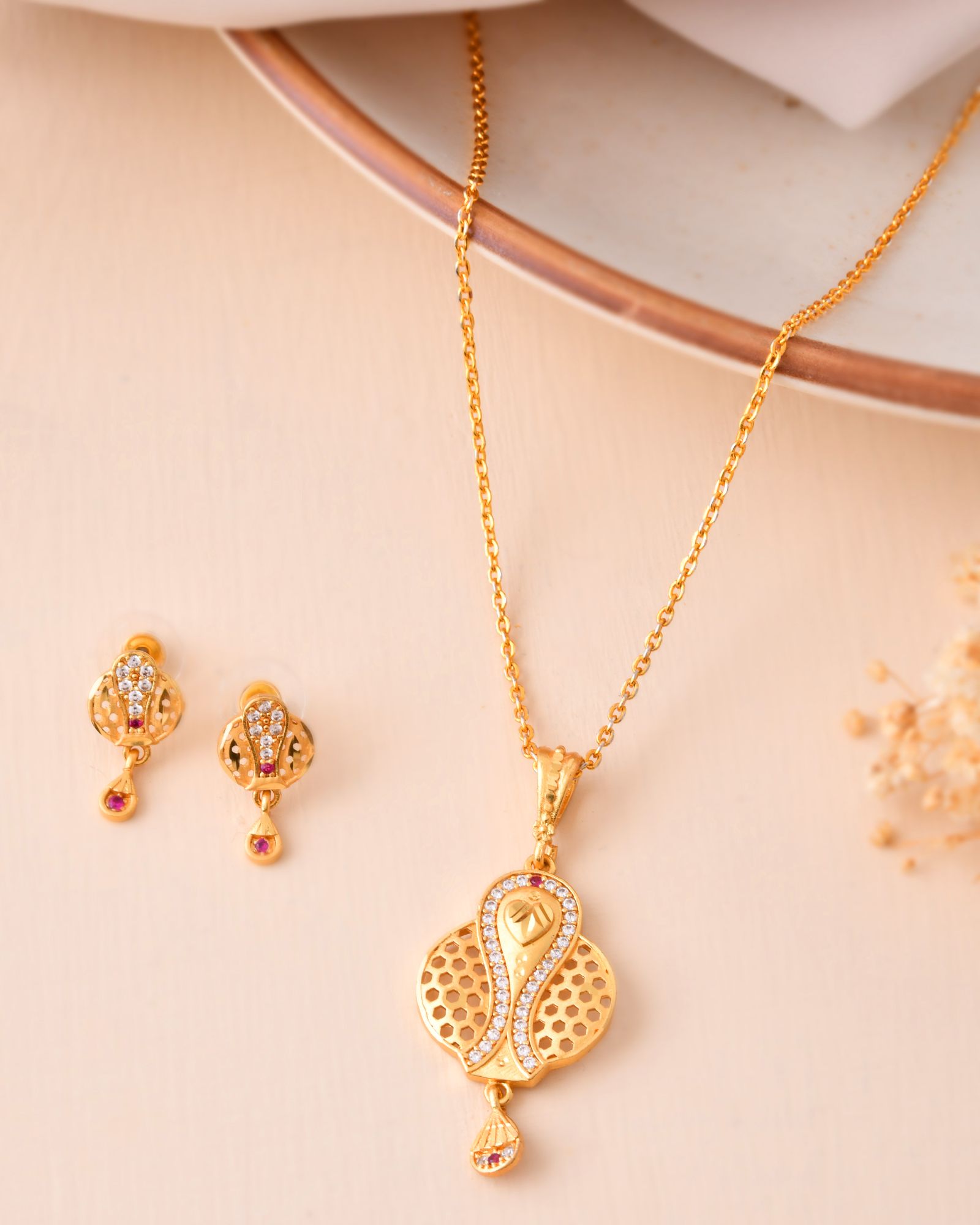 Jewels Nest Gold-Plated Honeycomb Design Pendant Necklace Set With Matching Earrings For Women - Distacart