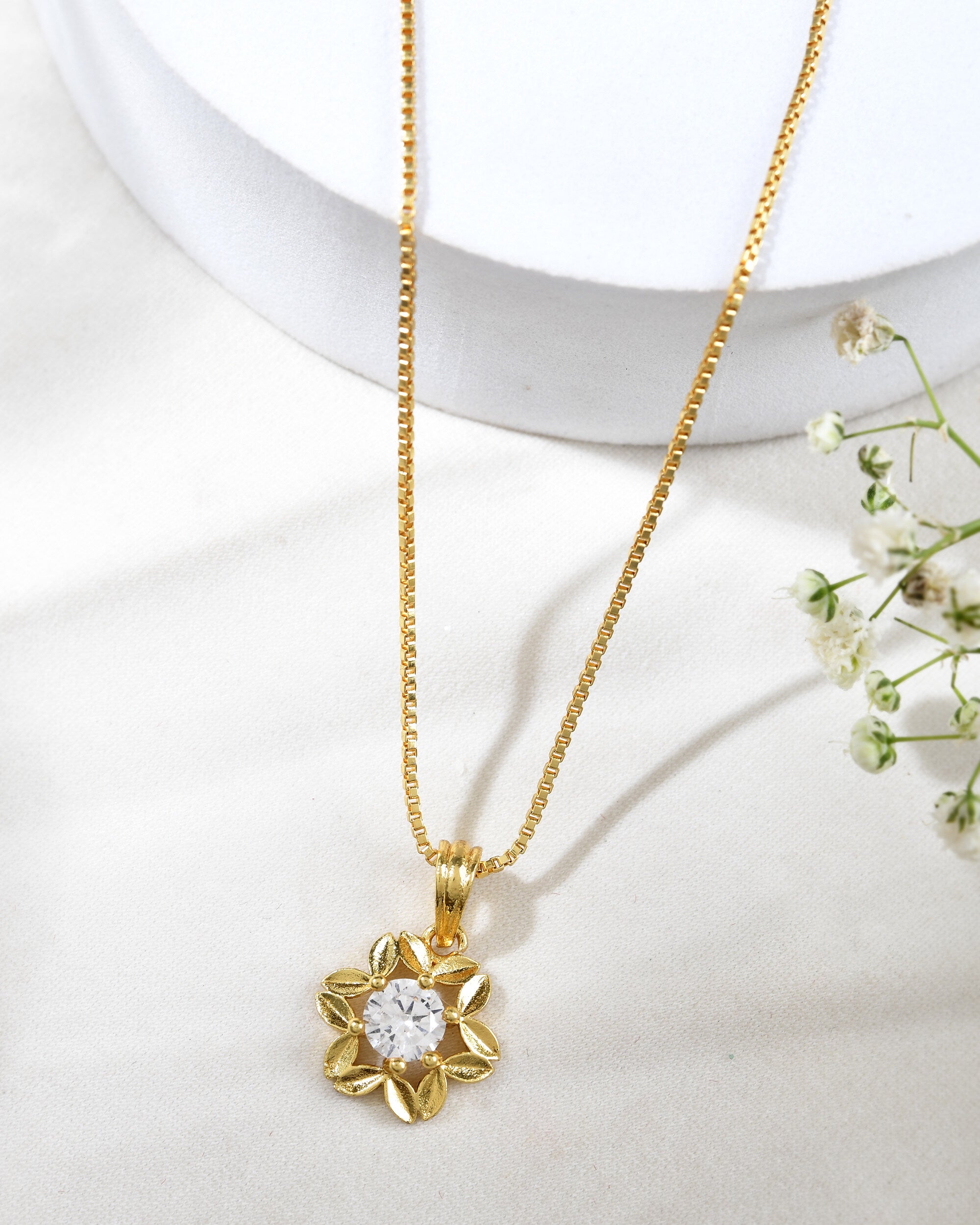 Jewels Nest Elegant Gold-Polished Floral Pendant with Sparkling Stone - Distacart