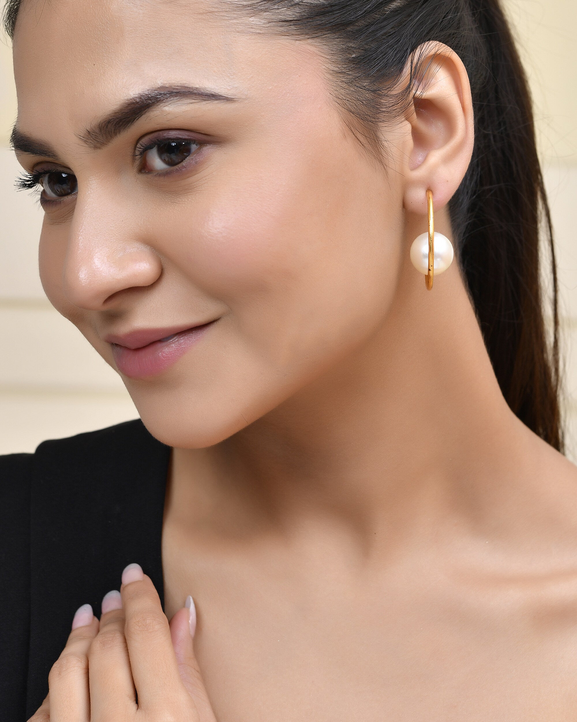Jewels Nest Golden Halo Pearl Hoops - Distacart