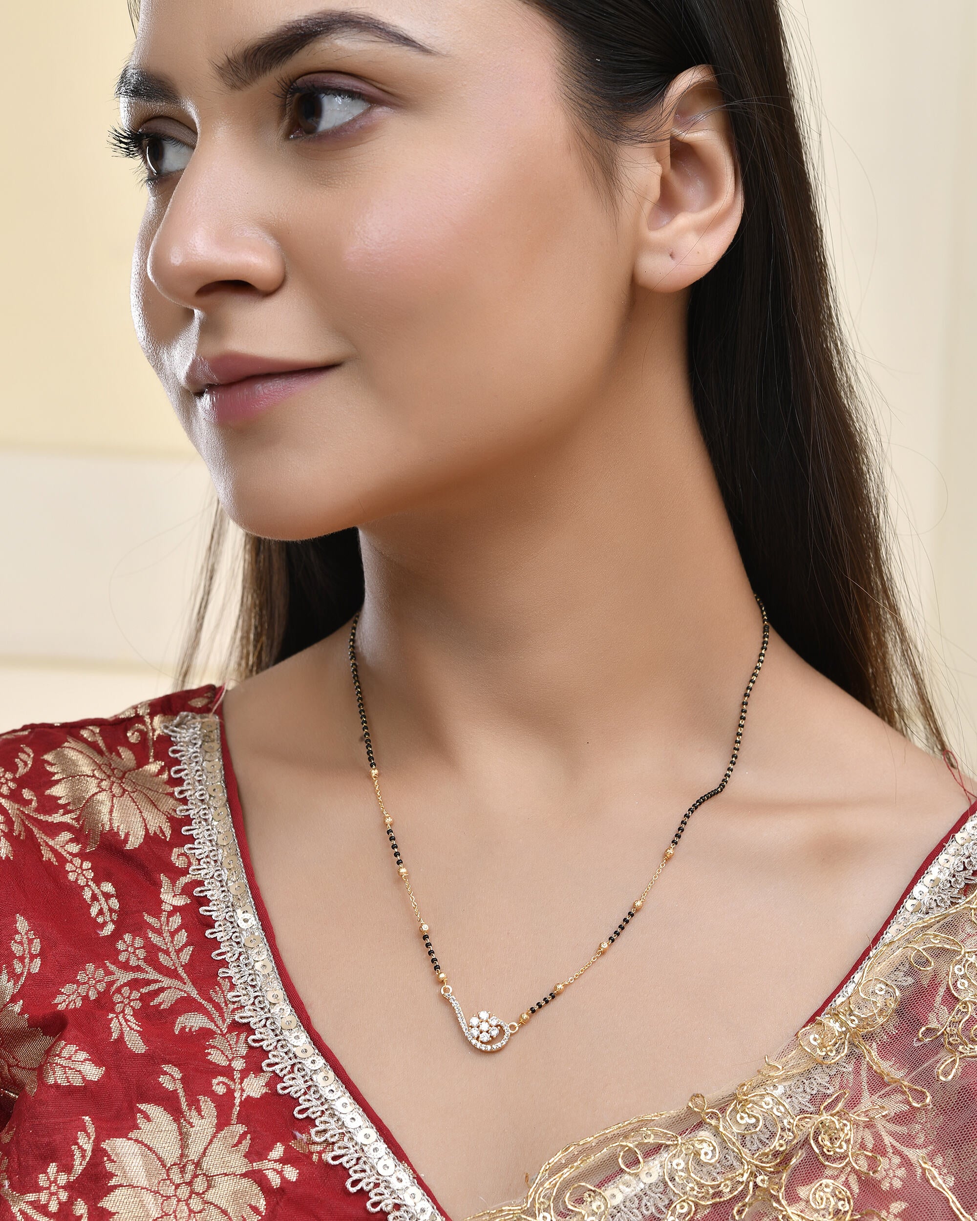 Jewels Nest Elegant Swirl Gold-Polished Mangal Sutra - Distacart