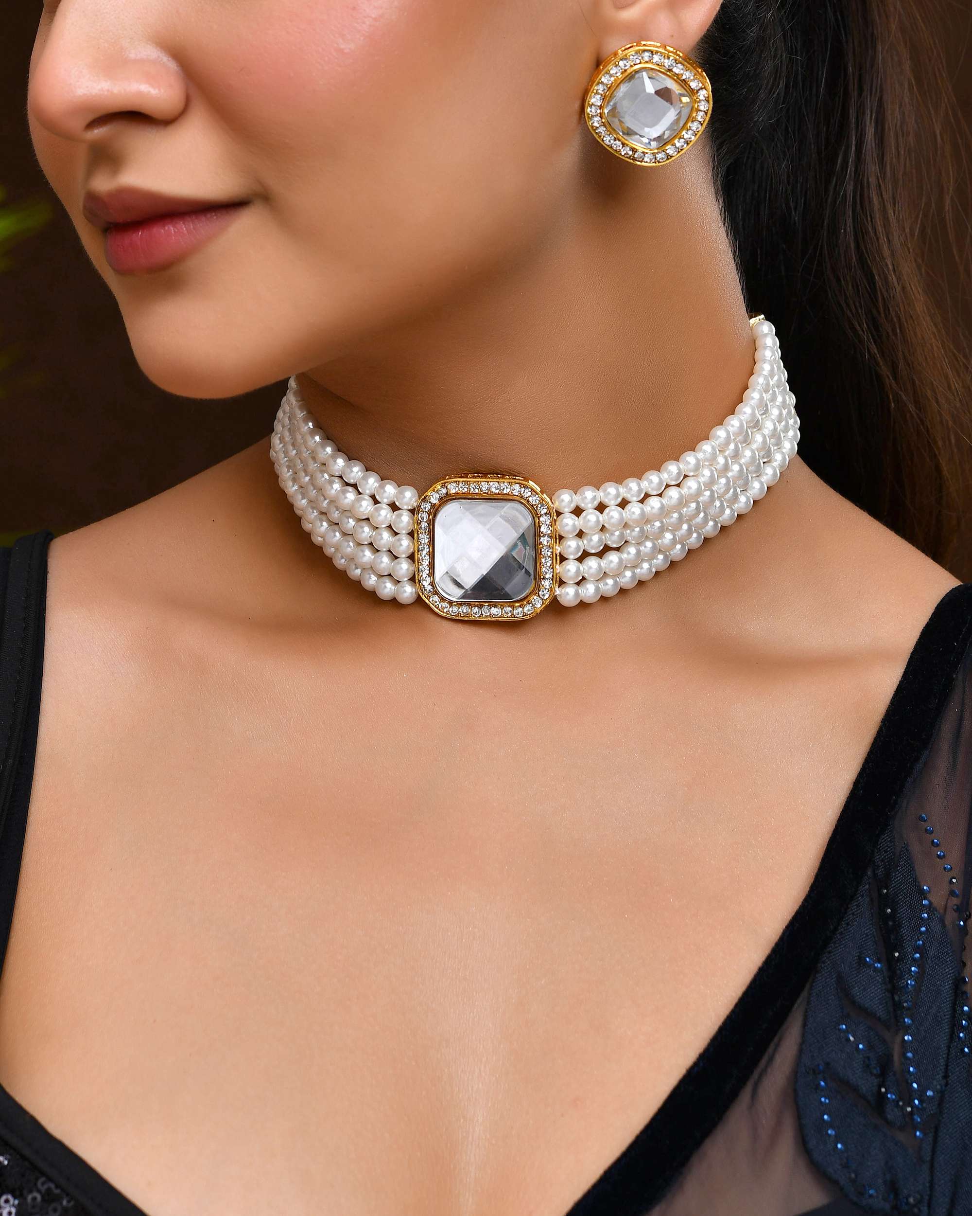 Jewels Nest Elegant Pearl Kundan Choker Necklace Set with Matching Earrings – Traditional Bridal Jewellery