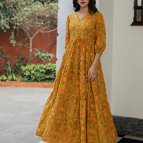 Janasya Green Cotton Printed Tiered Dress