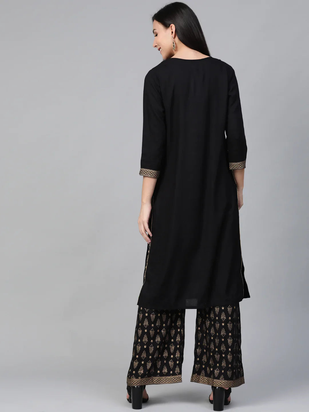 Jompers Women's Black & Golden Block Printed Kurta with Palazzos - Distacart