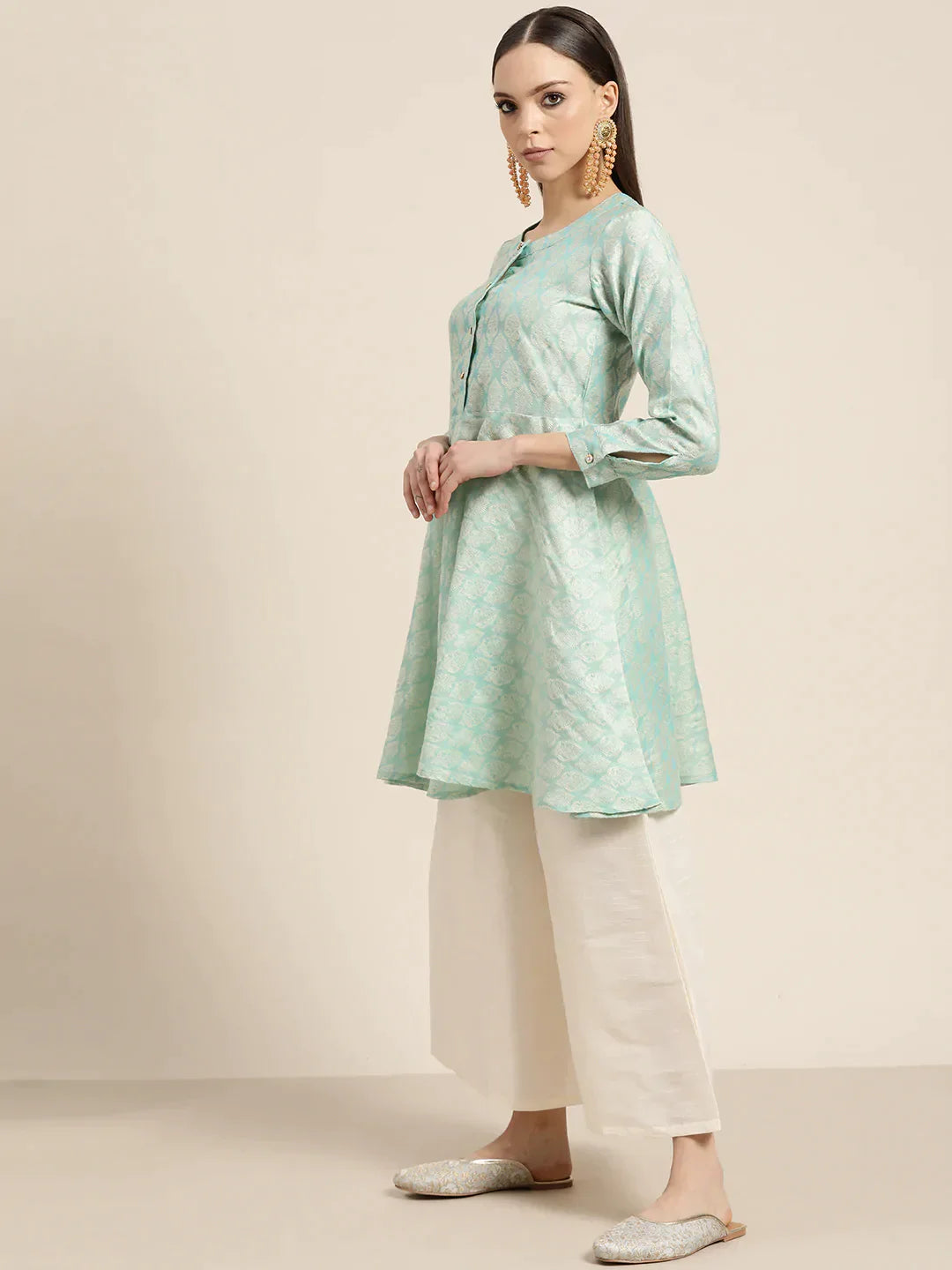 Jompers Women's Floral Pleated Dupion Silk Jacquard Kurta with Palazzos & Dupatta - Blue - Distacart