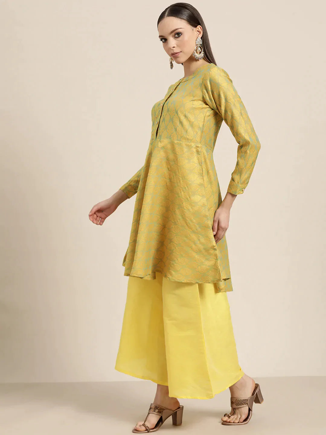 Jompers Women's Floral Pleated Dupion Silk Jacquard Kurta with Palazzos & Dupatta - Yellow - Distacart