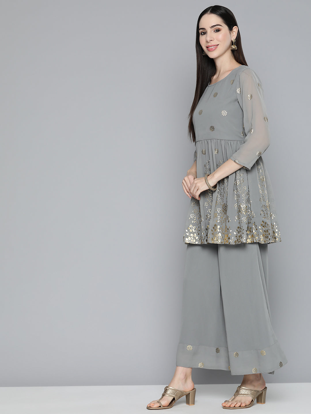 Jompers Women's Floral Printed Pleated Grey Georgette Kurta with Palazzos & With Dupatta - Distacart