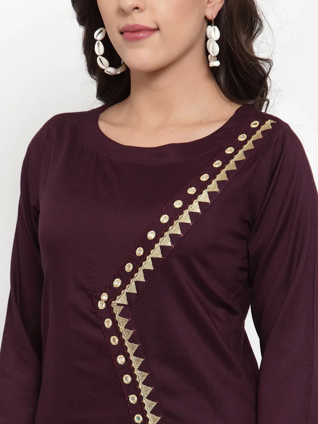 Jompers Women's Purple Embroidered Kurta with Palazzos - Distacart
